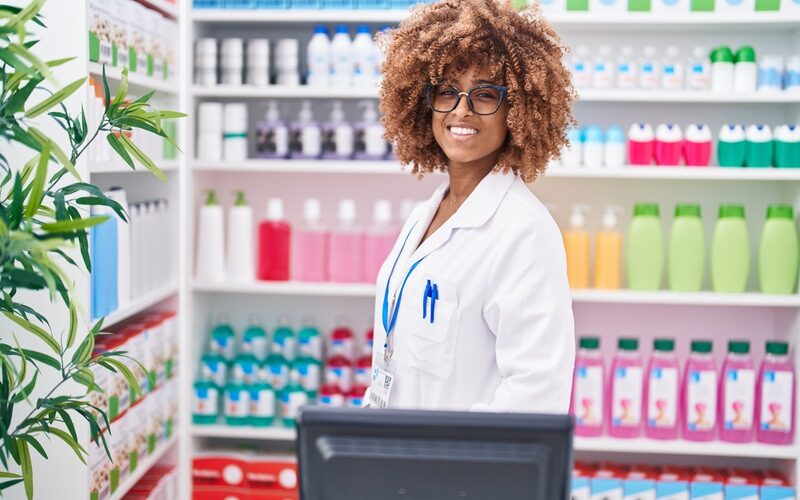 Montages juridiques pharmacie : Conseils d&rsquo;experts pour l&rsquo;acquisition de titres ou de fonds
